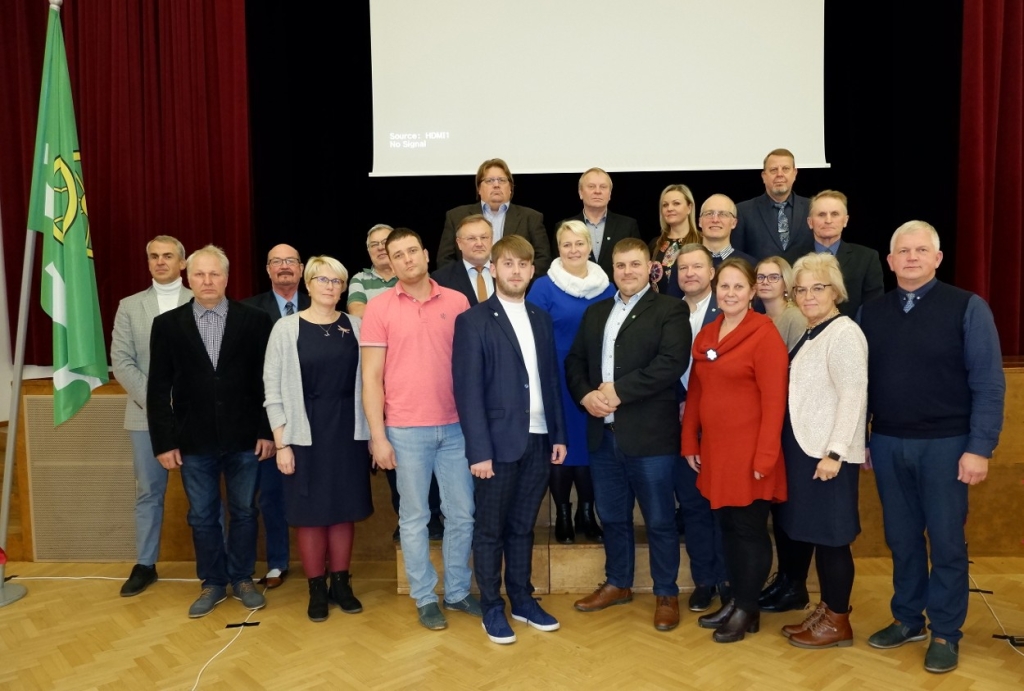 volikogu ühispilt_16.11.2021.jpg