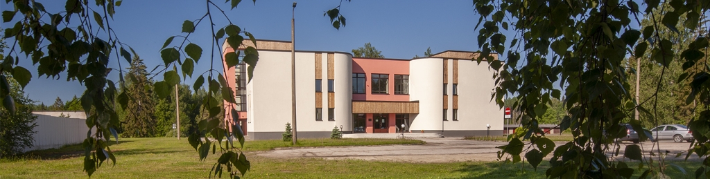 20210611. Märjamaa ujula. 7601-1. Päis._0.jpg